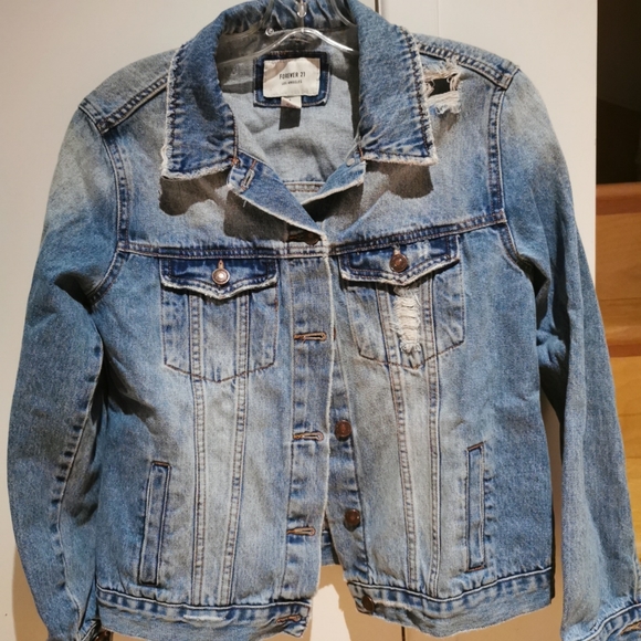 Jean Jacket - Picture 1 of 2